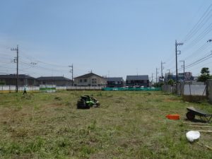 草取り①（平成29年5月24日）