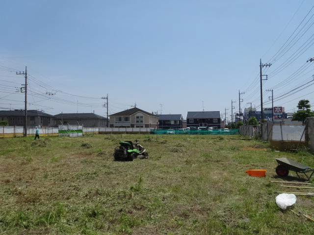 草取り①（平成29年5月24日）