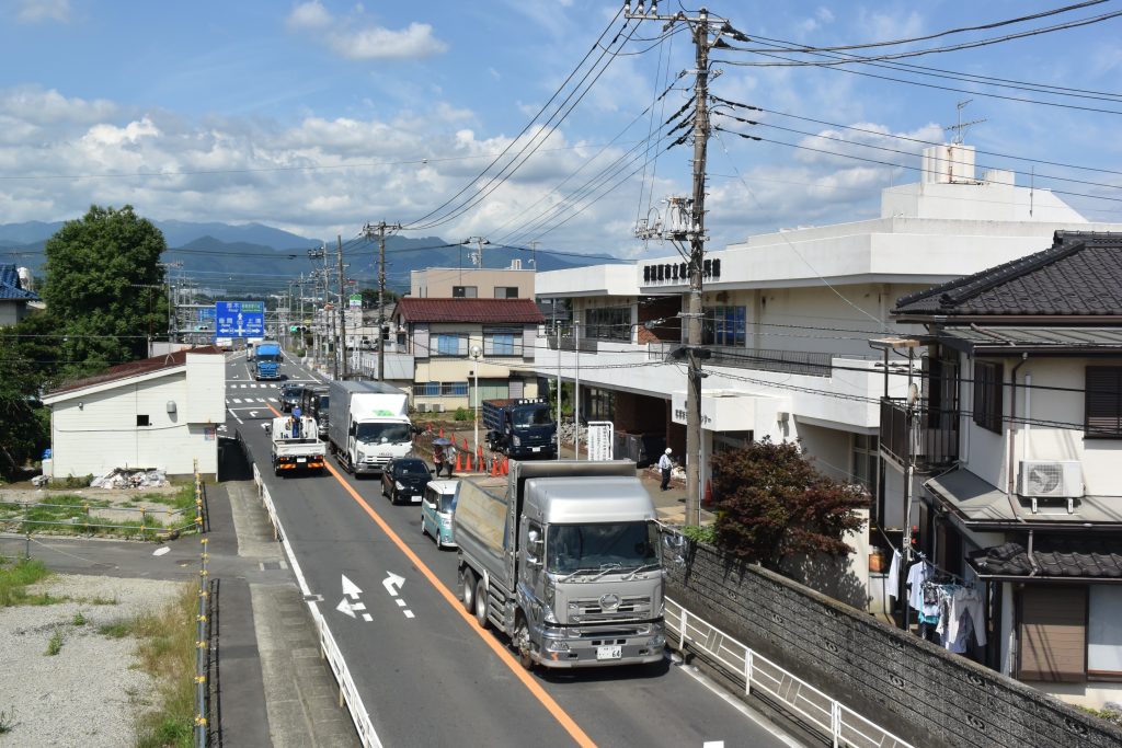 歩道橋より旧館（令和元年６月１８日）